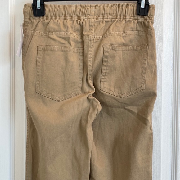 NWT, Khaki pants - Picture 4 of 12